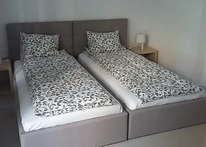 Apartment La Caramidari