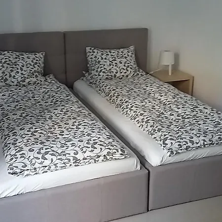 Apartment La Caramidari