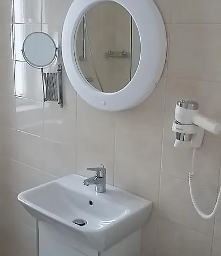 La Caramidari *